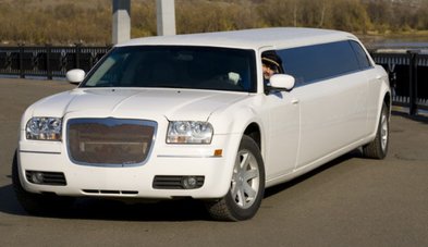 Лимузин на свадьбу № А3734 - Транспортная компания по аренде премиум автомобилей Авто-премьер...