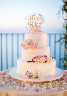 «Торт с топпером (Вашим) и цветами»