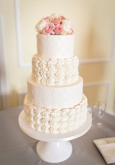 Торт на свадьбу Торт Розы (к128823) - Компания кондитерская Глазурь
