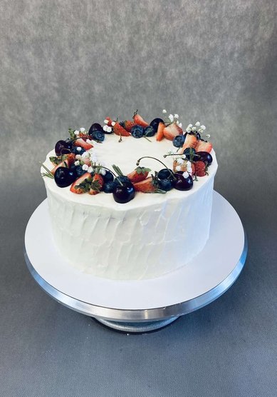 Торт на свадьбу Торт свадебный с ягодным оформлени (к128861) - Компания кондитерская Глазурь...