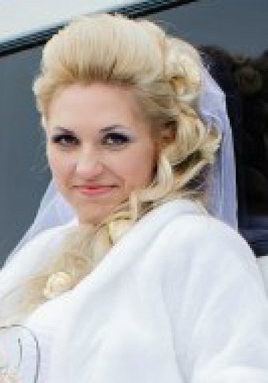 Прическа на свадьбу А14656 - Стилист-визажист Анастасия Иванюшкина