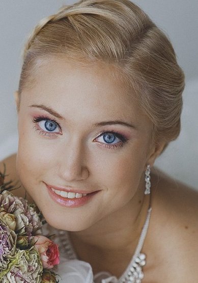 Свадебная прическа А14665 - Стилист-визажист Анжелика Баталова