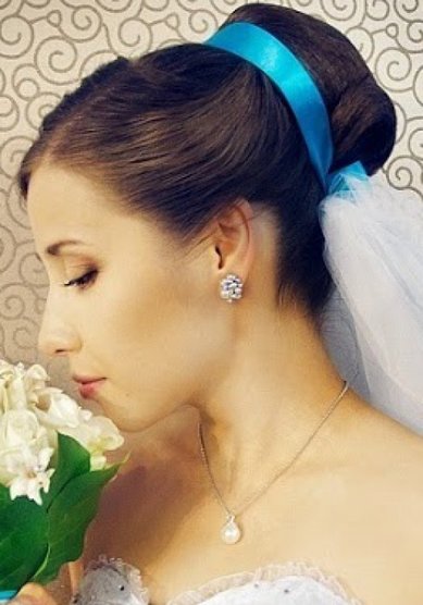 Свадебная прическа А14669 - Стилист-визажист Анжелика Баталова