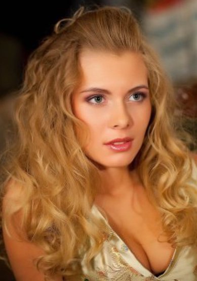 Прическа на свадьбу Ю14728 - Стилист-визажист Юлия Котова