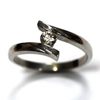 Помолвочное кольцо С3511 из белого золота, гладкое