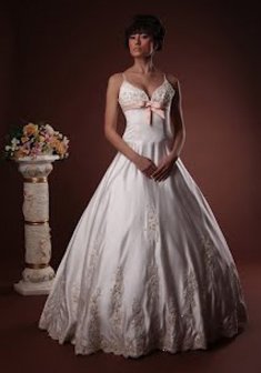 Свадебное платье B-012-В30309. А-силуэт, длинное без шлейфа.