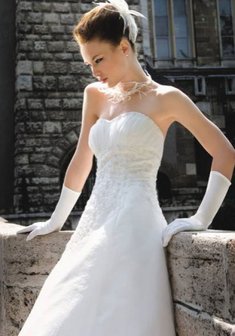 Свадебное платье Elegante-Feerie-L40500. А-силуэт, длинное со шлейфом.